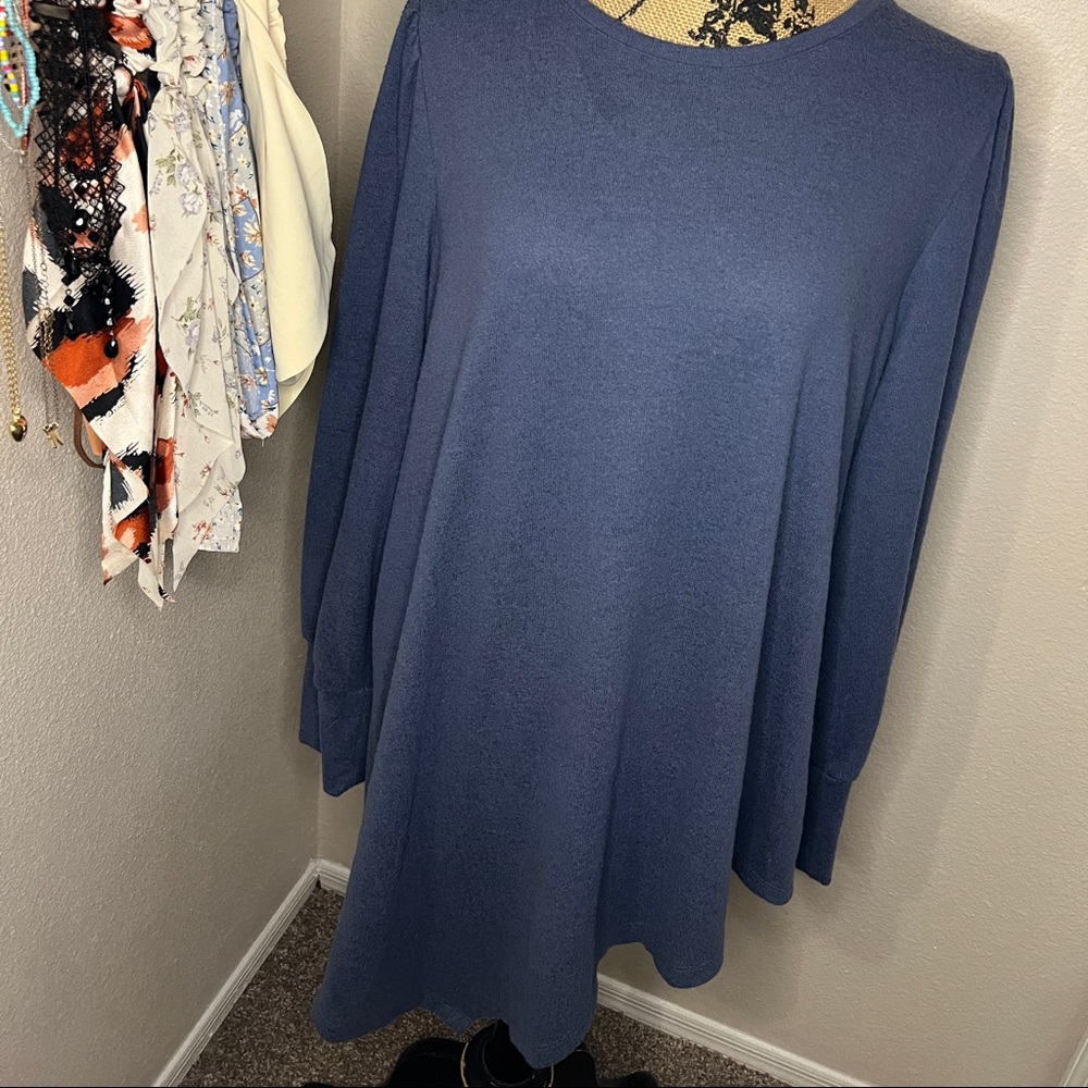 Vince Camuto top